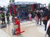 Blulichttag in Mattighofen vor der Motorhall mit Polizei, Feuerwehr und Rettung am 9. Mai 2025