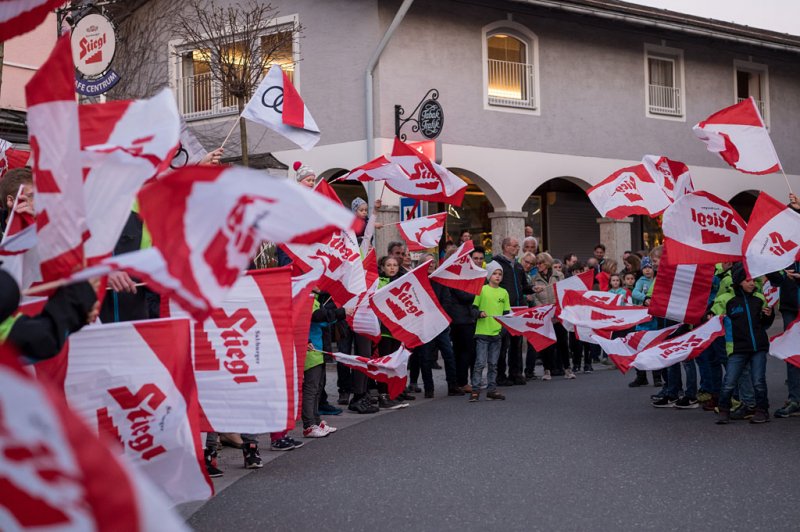 Empfang des Seekirchner Skispringers Daniel Huber in Seekirchen beim Hofwirt am 29.03.2019  
Foto und Copyright: Moser Albert, Fotograf, 5201 Seekirchen, Weinbergstiege 1, Tel.: 0043-676-7550526 mailto:albert.moser@sbg.at  www.moser.zenfolio.com