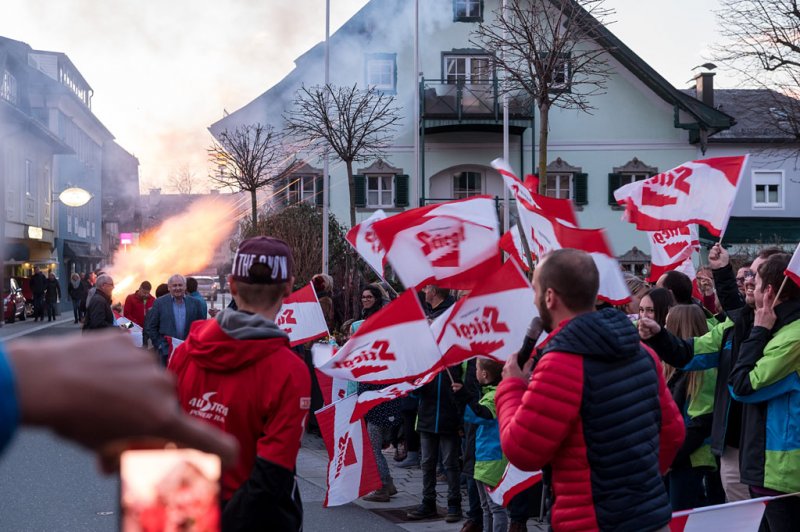 Empfang des Seekirchner Skispringers Daniel Huber in Seekirchen beim Hofwirt am 29.03.2019  
Foto und Copyright: Moser Albert, Fotograf, 5201 Seekirchen, Weinbergstiege 1, Tel.: 0043-676-7550526 mailto:albert.moser@sbg.at  www.moser.zenfolio.com