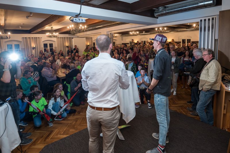 Empfang des Seekirchner Skispringers Daniel Huber in Seekirchen beim Hofwirt am 29.03.2019  
Foto und Copyright: Moser Albert, Fotograf, 5201 Seekirchen, Weinbergstiege 1, Tel.: 0043-676-7550526 mailto:albert.moser@sbg.at  www.moser.zenfolio.com