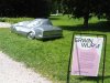 Werke von Erwin Wurm stehen im Sommer 2025 im Kaiserpark von Bad Ischl.
