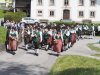 Zum 100-Jahre-Jubiläum des Feuerwehr-Lösvhzuges Neufahrn (Gemeine Neumarkt am Wallersee) wurde eine neues Tanklöschfahrzeug von Stadtpfarrer Gottfried Laireiter gesegnet.