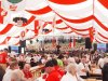 Zum 100-Jahre-Jubiläum des Feuerwehr-Lösvhzuges Neufahrn (Gemeine Neumarkt am Wallersee) wurde eine neues Tanklöschfahrzeug von Stadtpfarrer Gottfried Laireiter gesegnet.