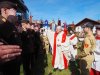 Zum 100-Jahre-Jubiläum des Feuerwehr-Lösvhzuges Neufahrn (Gemeine Neumarkt am Wallersee) wurde eine neues Tanklöschfahrzeug von Stadtpfarrer Gottfried Laireiter gesegnet.