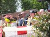 Zum 100-Jahre-Jubiläum des Feuerwehr-Lösvhzuges Neufahrn (Gemeine Neumarkt am Wallersee) wurde eine neues Tanklöschfahrzeug von Stadtpfarrer Gottfried Laireiter gesegnet.