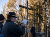 Silvesterwanderung zum Heimkehrerkreuz in Henndorf mit Andacht von Johann Ellenhuber am 31.12.2021  
Foto und Copyright: Moser Albert, Fotograf, 5201 Seekirchen, Weinbergstiege 1, Tel.: 0043-676-7550526 mailto:albert.moser@sbg.at  www.moser.zenfolio.com