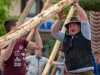 Aufstellung des Maibaumes durch die Landjugend in Seekirchen am 01.05.2022  
Foto und Copyright: Moser Albert, Fotograf, 5201 Seekirchen, Weinbergstiege 1, Tel.: 0043-676-7550526 mailto:albert.moser@sbg.at  www.moser.zenfolio.com