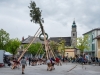 Aufstellung des Maibaumes durch die Landjugend in Seekirchen am 01.05.2022  
Foto und Copyright: Moser Albert, Fotograf, 5201 Seekirchen, Weinbergstiege 1, Tel.: 0043-676-7550526 mailto:albert.moser@sbg.at  www.moser.zenfolio.com