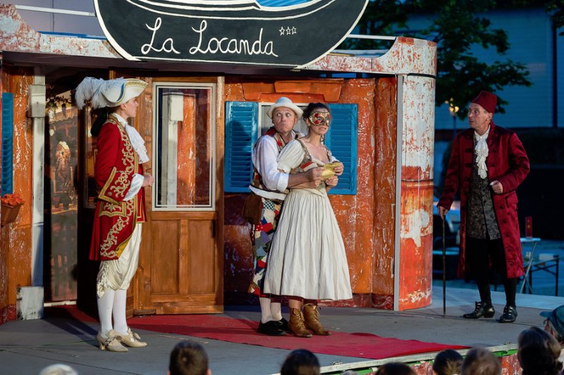 AuffÃ¼hrung des Salzburger StraÃentheaters in Seekirchen am 29.07.2021.  